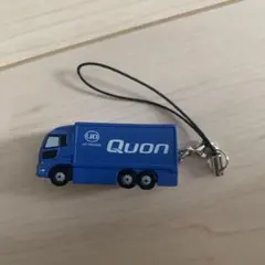 UDトラックス Quon キーホルダー