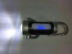 多機能LED懐中電灯 カラビナ付き 充電式