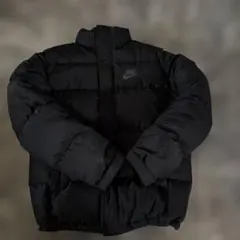 NIKE ダウンジャケット ブラック Lサイズ - メルカリ