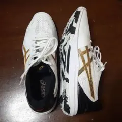 卓球シューズ 27