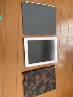 coach iPad 第二世代用ケースとカバー