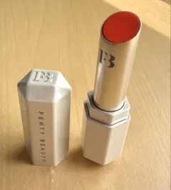 FENTY BEAUTY 口紅のサムネイル