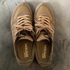 マーガレットハウエル×ミズノコラボスニーカー焦茶　39