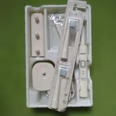 Omron 充電式電動歯ブラシ本体+未開封替えブラシ2本