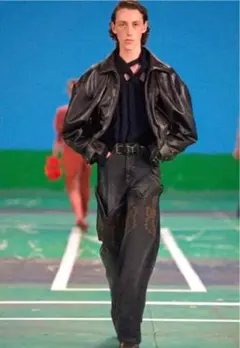 Item thumbnail for item 4d964ee4-e72b-42d4-9a8e-b740dd2f4e85