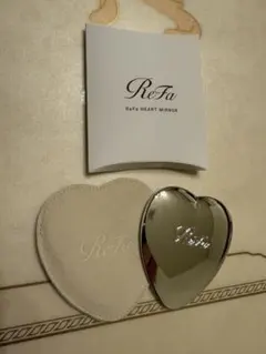 ReFa リファ　ハート型　ミラー　専用ケース付きのサムネイル