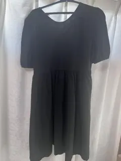 ワンピース 黒 nugu