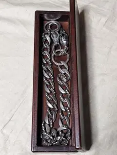 Item thumbnail for item c4a45706-19a8-48a9-abda-d5d734bf9785