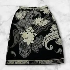 レオナール ウールシルク スカート 66 M 黒 花柄 トリム ロゴ入り 美品のサムネイル