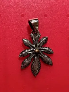 あああああ様専用です。silver925 ペンダントトップ マリファナモチーフ