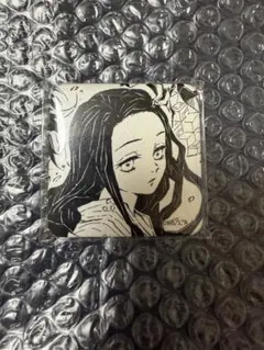 鬼滅の刃　ダイニング　スクエア　缶バッジ　竈門禰豆子