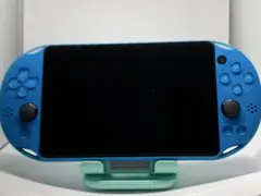 psvita本体（PCH-2000）、メモリ16GB／8GB、ソフト4本セット