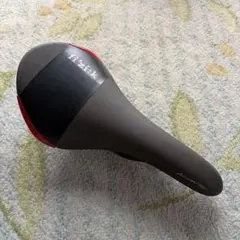 フィジーク fizik 3Dプリントサドル カーボンレール - メルカリ