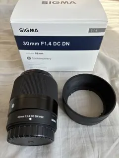 極美品　SIGMA シグマ 30mm F1.4 DC DN レンズ　Xマウント
