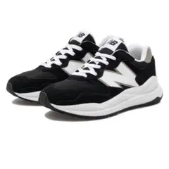 NewBalance M5740CB BLACK