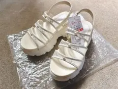 ちはる　アリエル　サンダル　Mサイズのサムネイル