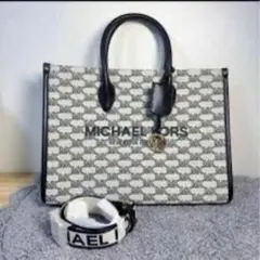 MICHEAL KORS