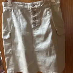 ハニーズ　ミントグリーン　台形スカート