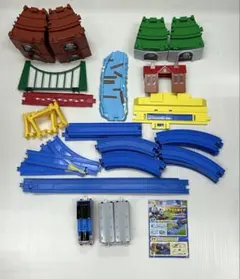 プラレールトーマス　ベーシックセット　くみかえアクションレールセット