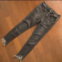 JEANASIS ダメージジーンズ スキニーパンツ グレー フリンジヘム