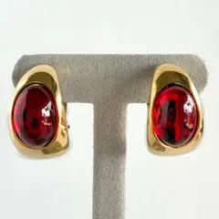 Item thumbnail for item c0979cbf-71b2-4f67-98bf-86721f625515