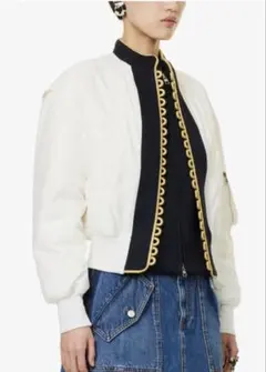 Item thumbnail for item 3af53069-cf22-4b3c-b26e-23032257eb5b