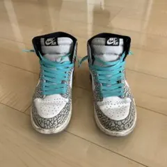 Nike Air Jordan 1 Retro スニーカー