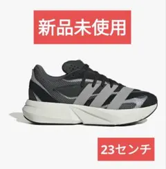 adidasアディダス ユニセックス大人 ライトブレイズ NJG58スニーカー