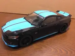 1/18 フォード マスタング ペティー ガレージ(ブラック×ブルー)