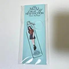 新品未開封 NiziU リマ 武道館 FCくじ D賞 アクリルめじるしチャーム
