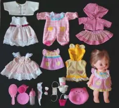 【ネネちゃん】 人形本体と着替え7点と小物セット まとめ売り