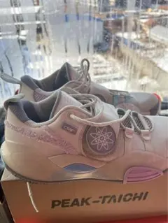 希少・割引 LI-NING WADE ALL CITY 8 LITE 綿あめ色