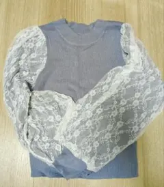 レース付き長袖トップス ライトグレー 袖レース長袖セーター ニット