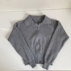 グレー クロップド丈ジッパーセーター 長袖
