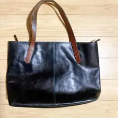 黒のレザートートバッグ　肩掛け　本革　A4収納可能　美品