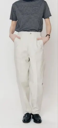 【THE SHINZONE】ベイカーパンツ　ベージュ　32のサムネイル