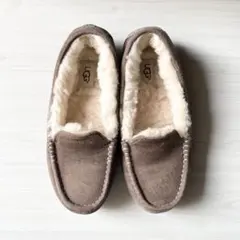 【訳あり】UGG ANSLEY アンスレー スリッポン 23cm モカシン