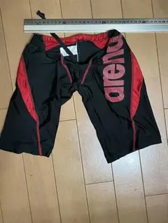 Item thumbnail for item a3ac40d5-22f0-45c4-9e29-07fd094303e7