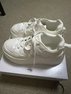 one after another NICE CLAUP 厚底スニーカー