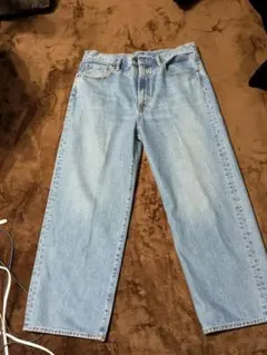 Item thumbnail for item f3e80c3c-9251-449d-bacd-8a13ffd75a77