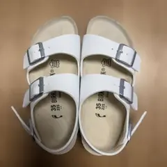 BIRKENSTOCK サンダル ミラノ ホワイト35 ほぼ未使用のサムネイル