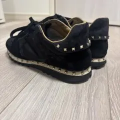 VALENTINO スタッズ スニーカー ブラック　42