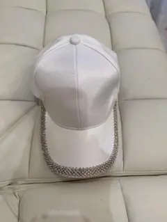 ストーン付きホワイトキャップ