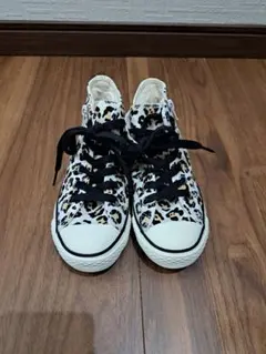 Converse ヒョウ柄 ハイカットスニーカー　18cmのサムネイル