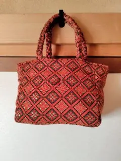 バリ島幾何学模様エスニック手提げバッグ オレンジ系　お手軽感