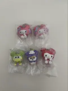 TWICE サンリオ　ガチャ　ジョンヨン　モモ　サナ　チェヨン