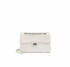 【訳あり】ホワイト キルティングショルダーバッグ チェーン付き