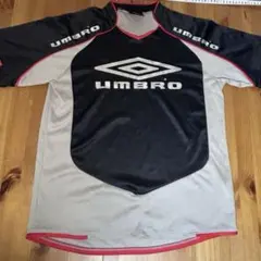 値下げ！UMBRO サッカーシャツ ブラック グレー レッド
