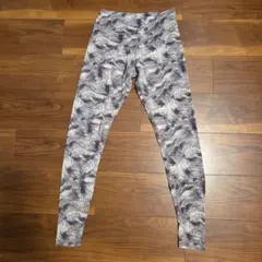 Item thumbnail for item 99b87532-8e13-4775-abe8-eb98e68ddd5a