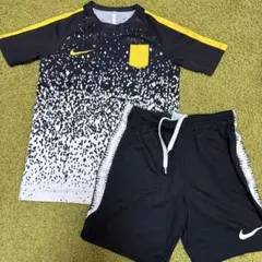 NIKE プラシャツ　プラパンツ　セット　S 130-140